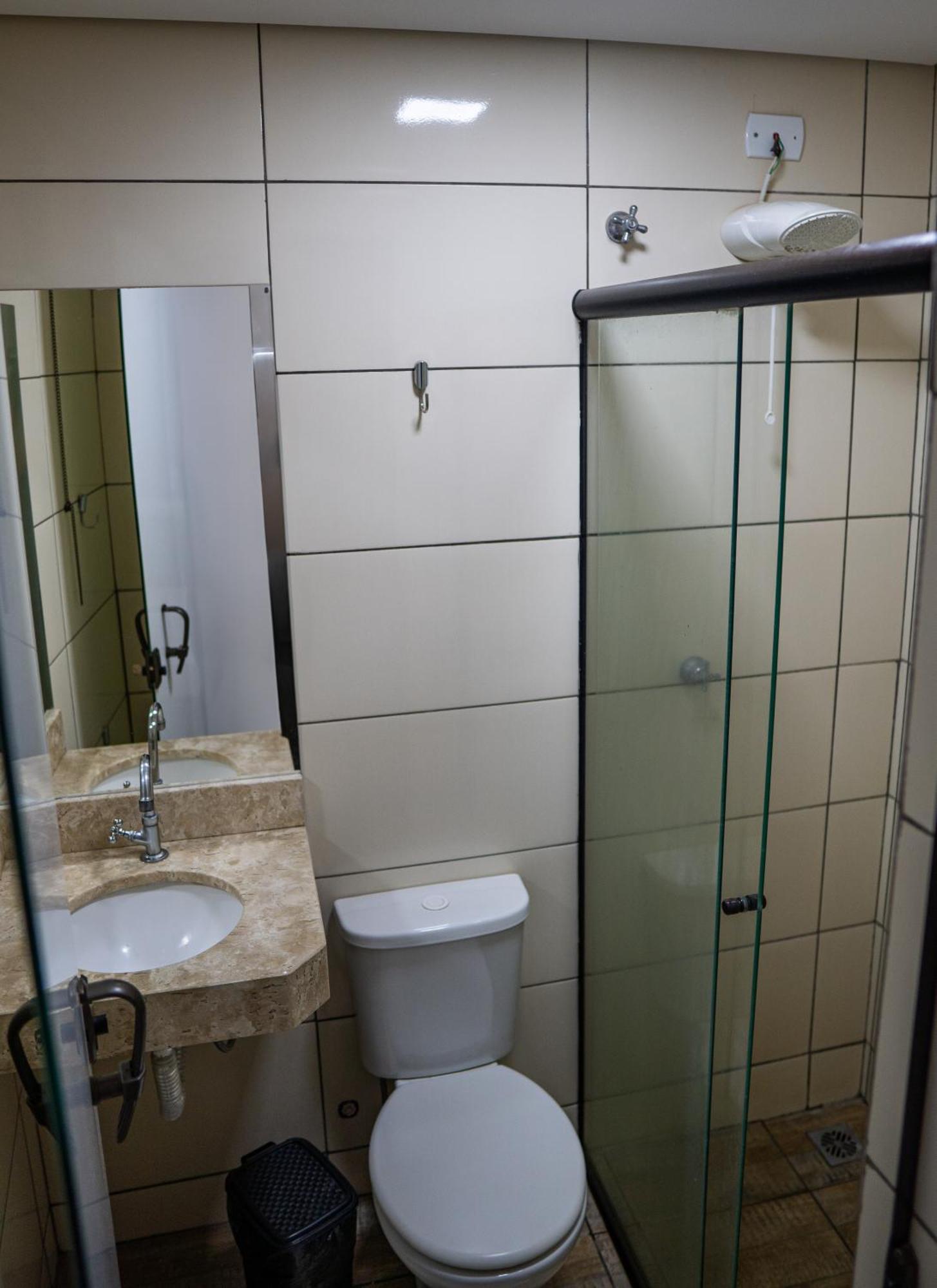 Hotel Nixon Proximo, Rodoviaria, Prefeitura E A Matriz Central Itaí Екстериор снимка