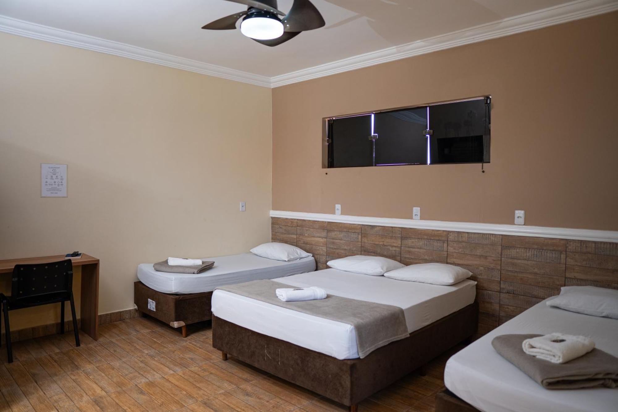 Hotel Nixon Proximo, Rodoviaria, Prefeitura E A Matriz Central Itaí Екстериор снимка