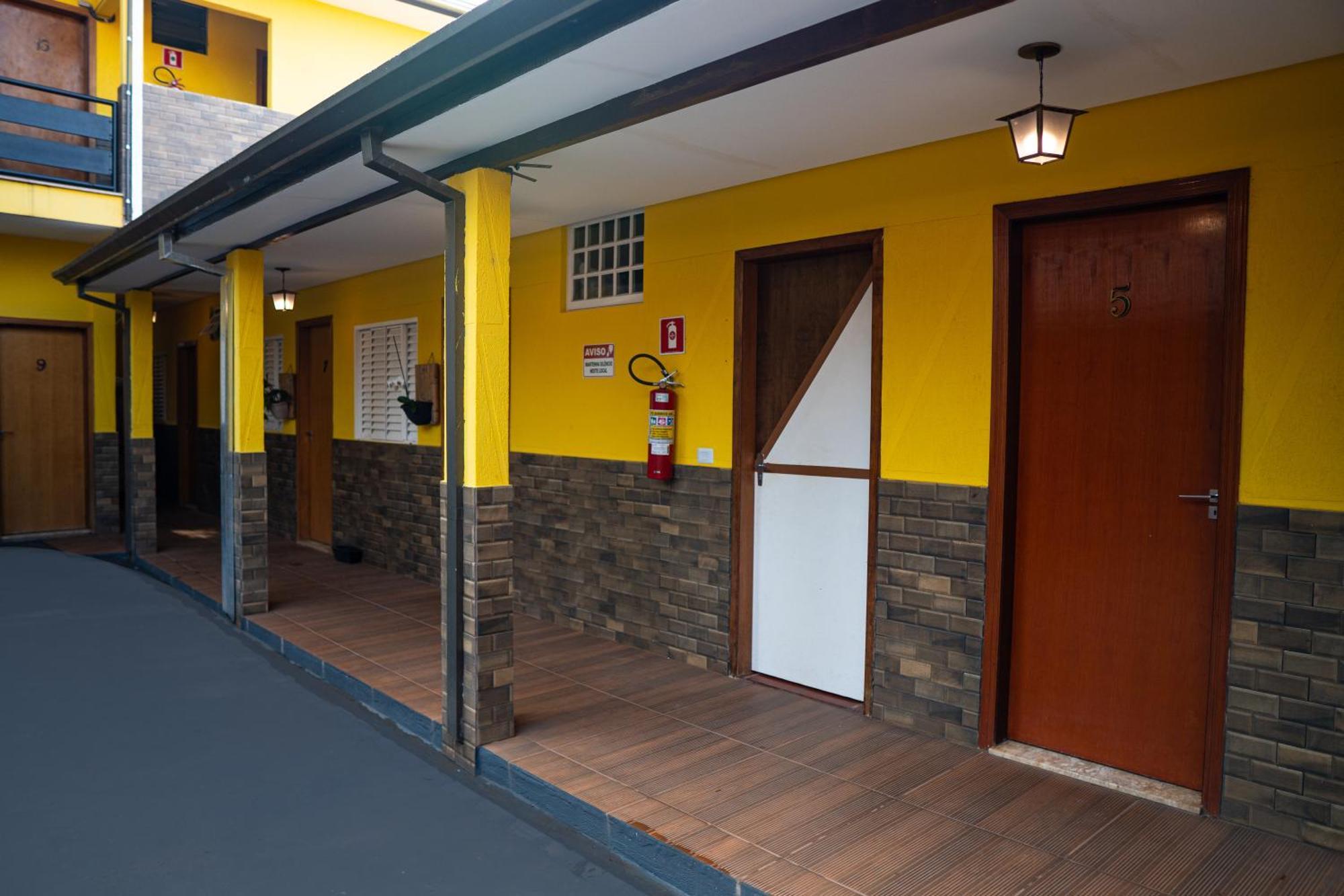 Hotel Nixon Proximo, Rodoviaria, Prefeitura E A Matriz Central Itaí Екстериор снимка